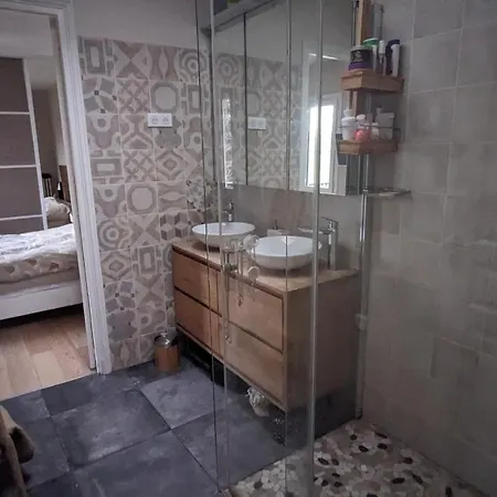 Charming Millstone House Btw Paris & Versailles Holiday home